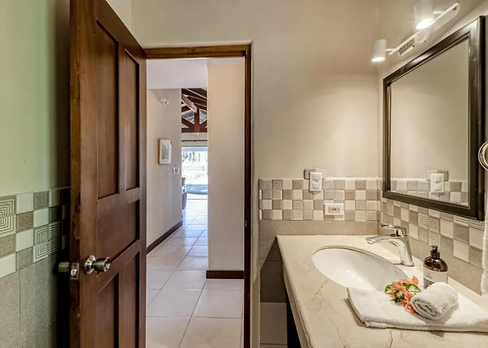 Villa Access & Perks: Playa Hermana