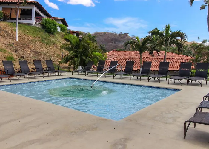 Access & Perks: Playa Hermana Playa Hermosa (Guanacaste)